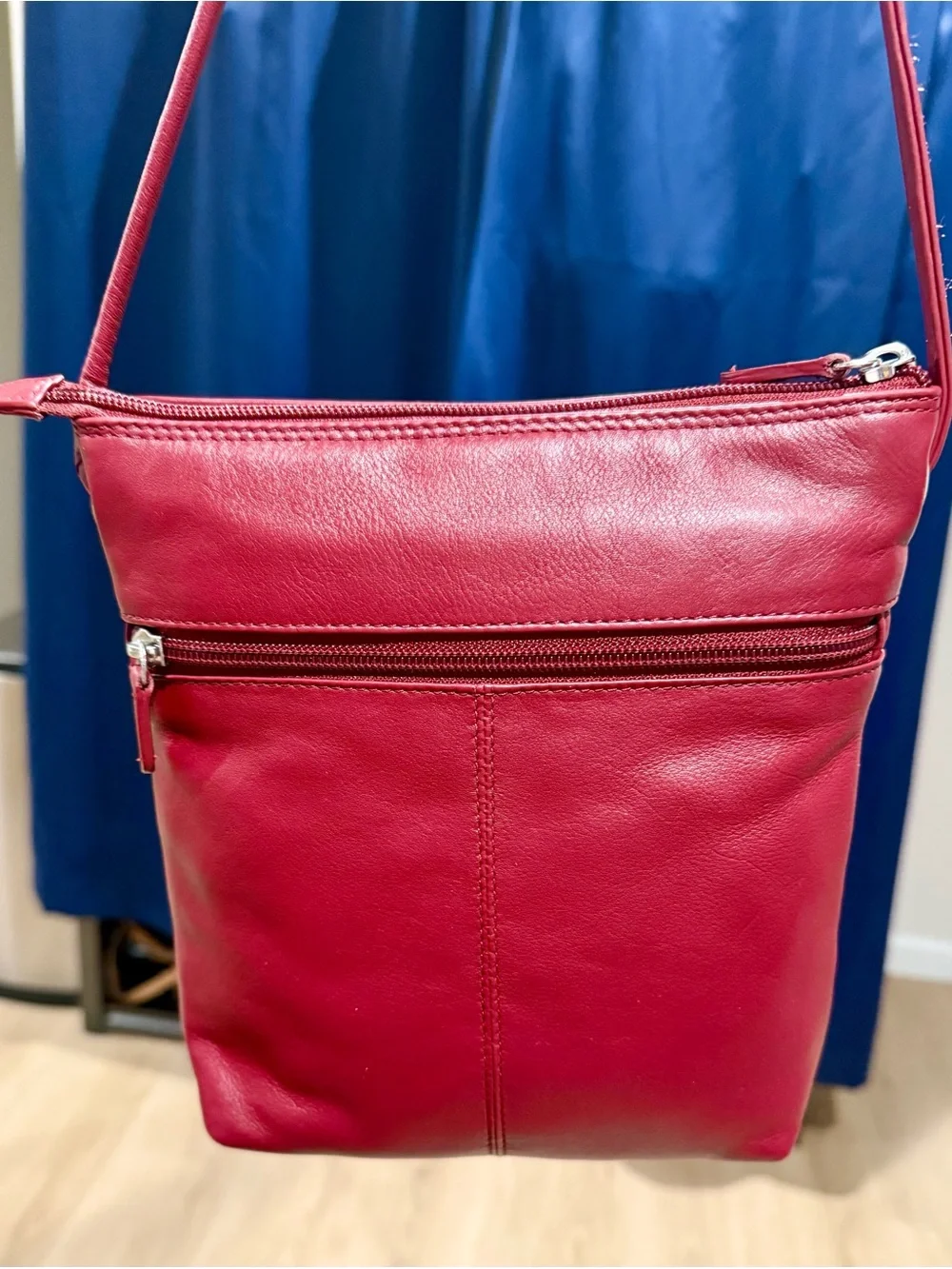 iLi NYC Midi Sac leather hand painted crossbody